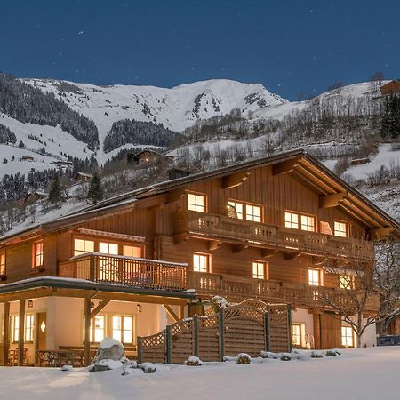 Appartement-Pension Fahrnberggut ラウリス エクステリア 写真