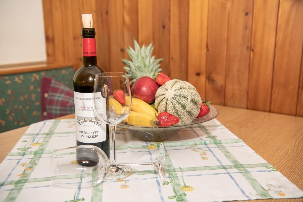 Appartement-Pension Fahrnberggut ラウリス エクステリア 写真