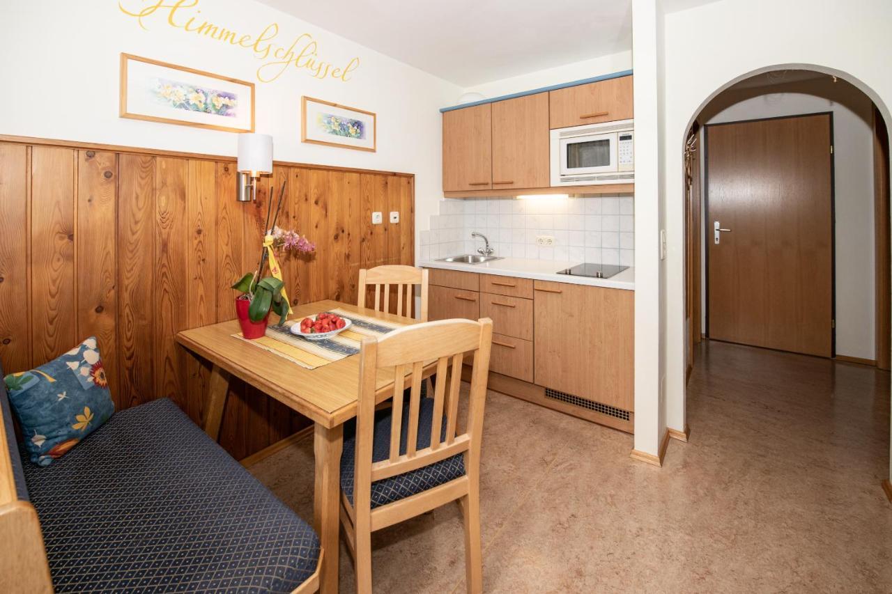 Appartement-Pension Fahrnberggut ラウリス エクステリア 写真
