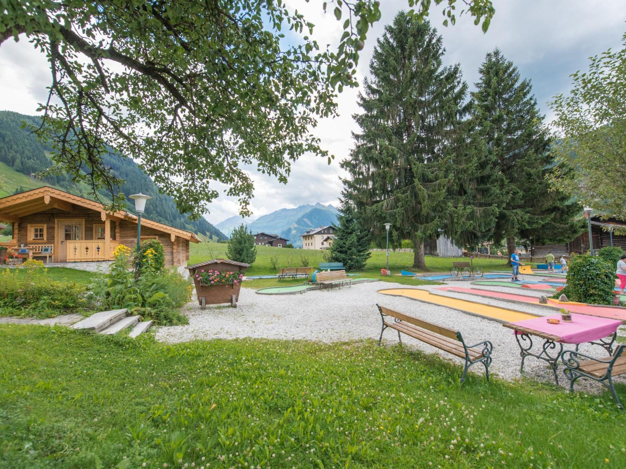 Appartement-Pension Fahrnberggut ラウリス エクステリア 写真