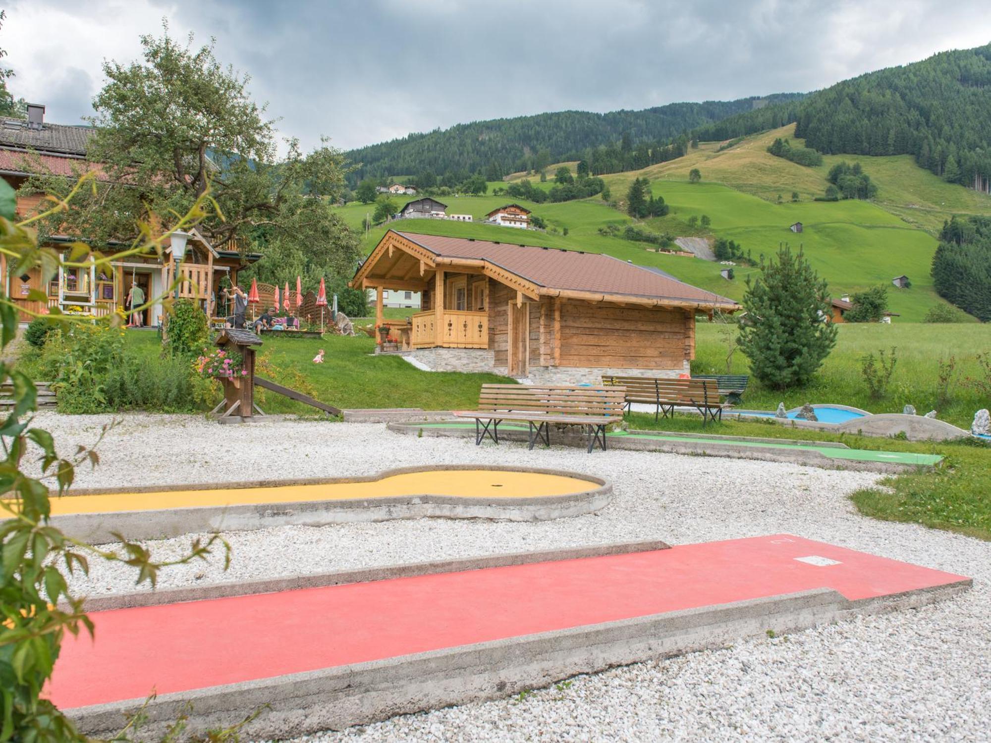 Appartement-Pension Fahrnberggut ラウリス エクステリア 写真